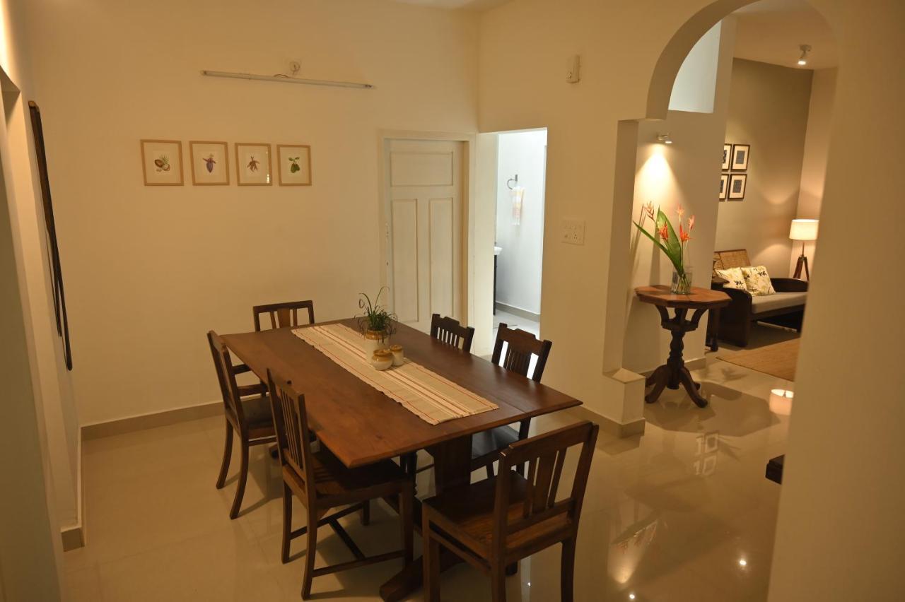 Lālam Pool Villa - The Humming Trees, Pala מראה חיצוני תמונה
